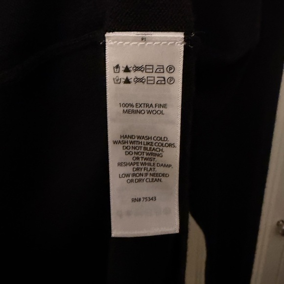 Christian Lacroix Merino Wool. Men's Black Zip-Up Sweater - Picture 4 of 5